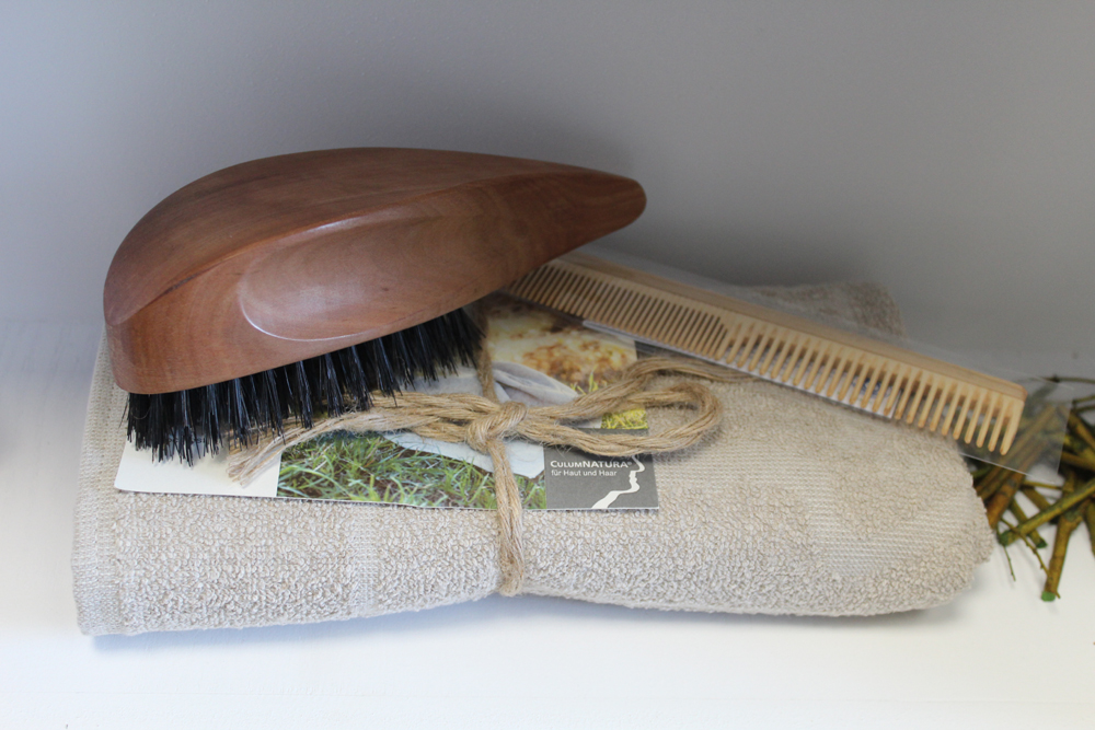 Bürste und Kamm
